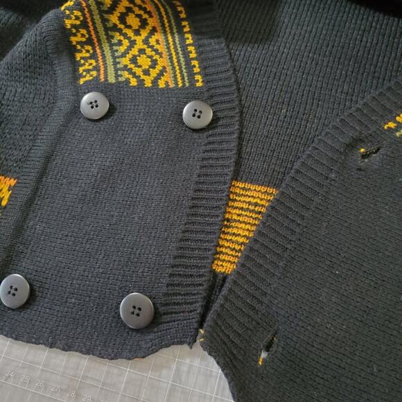 Code Zero Intensity double breasted acrylic cardigan, size 8, Retro, Grandpacore - Picture 5 of 7